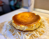 Foto del paso 4 de la receta: Tarta de queso al horno con galleta