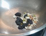 A picture of step 4 of Oats laddu.
