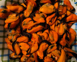 Foto del paso 2 de la receta: Empanada de mejillones
