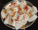 A picture of step 1 of Dhaba Style Paneer Masala.