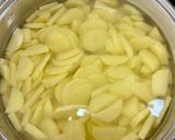 Foto del paso 1 de la receta: ⚜️Pastel salado de salchicha con patata ⚜️
