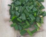Foto langkah ke 2 dari resep Tumis Kulit Singkong Sambal Tempe.