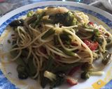 Foto del paso 3 de la receta: Espaguetis con verduras salteadas