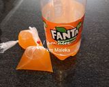 A picture of step 1 of Fanta ice pops.