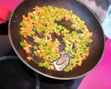 Foto del paso 1 de la receta: Arroz con higaditos de pollo