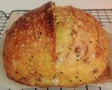 Foto langkah ke 23 dari resep Kunyit Wijen Jinten Hitam Chili Flakes Cheese Sourdough Bread (Open Bake Method).