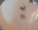 A picture of step 3 of Elaichi saffron milk.