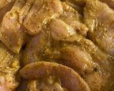 صورة لخطوة 2 من وصفة دجاج بالكريمه والفطر وخضار 🥦🍗