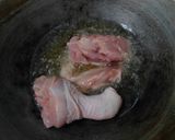 Foto langkah ke 1 dari resep Ayam Tumis Kecap Inggris.