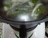 Foto del paso 2 de la receta: Pimientos rellenos de brandada de bacalao con crema de lentejas y patata cocida. Thermomix