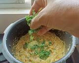 A picture of step 6 of Whole Jowar Upma in Pressure cooker.