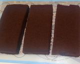 Foto langkah ke 8 dari resep London Chocolate Cake.