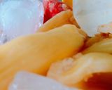 Hình bước làm 1 của món Ngũ cốc hoa quả
