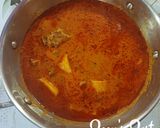 A picture of step 5 of Hyderabadi Aloo Gosht Mahi Khaliya.