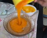 A picture of step 4 of Mango with coffee ice cream.