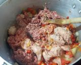 Foto del paso 2 de la receta: Tuco de carne picada y chorizo👌👌