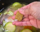 Foto del paso 6 de la receta: Sopa de pollo y fideos saludable