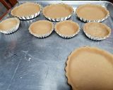 Foto del paso 6 de la receta: Tartaletas de manzana con pasas