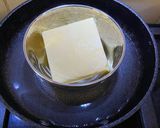 Foto langkah ke 4 dari resep Garlic Cheese Bread.