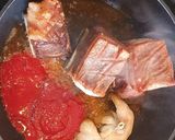 Foto del paso 3 de la receta: Costilla de ternera al vino tinto