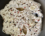 Foto del paso 2 de la receta: Gratinado de patatas a la pimienta con burrata