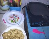 Foto langkah ke 6 dari resep Simple Paratha.