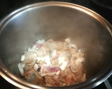 Foto del paso 1 de la receta: Guiso de patatas con carne al aroma de apio