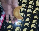 Foto langkah ke 5 dari resep Cookies Bulan Sabit Eggless.