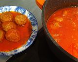 Foto del paso 3 de la receta Albóndigas mixtas en salsa de tomate y vino tinto