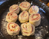 Foto del paso 4 de la receta: Pan casero, relleno de jamón y queso 🙃
