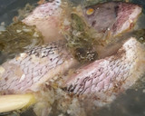 Foto langkah ke 3 dari resep Sop Ikan Gurame.