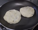 Foto del paso 8 de la receta: Pasteles de arracacha /apio🍠🫓🥙rellenos de salteado de berenjena, cebolla y pera🍆🧅🍐