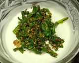 A picture of step 4 of Palak Raita.