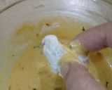 A picture of step 5 of Dahi ky Pakoray.