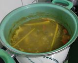 Foto langkah ke 1 dari resep Ayam Kuah Kuning.