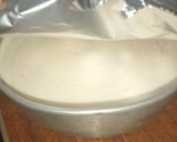 A picture of step 5 of Chocoflan 😋.