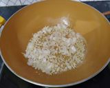 A picture of step 1 of Spinach Corn Sandwich.