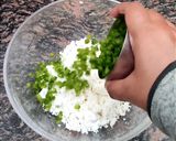 A picture of step 2 of Paneer Sandwich 📌.