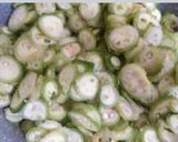 A picture of step 6 of Kakore/kantola ki sabji.
