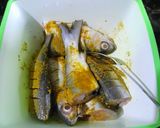 Foto langkah ke 2 dari resep Bandeng Goreng Bumbu Racik.