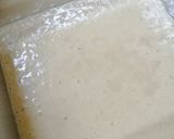Gambar langkah 3 resipi Kek Pisang Moist.