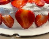 Foto del passaggio 4 della ricetta Torta crema bianca e fragole: facile e veloce
