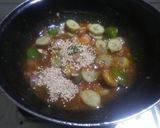 A picture of step 11 of Honey chilli banana.