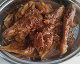 Foto langkah ke 2 dari resep Semur ayam pejantan.