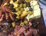 Foto del paso 1 de la receta: Picada de fiambres
