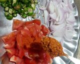 A picture of step 2 of Aalu ka paratha.