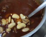صورة لخطوة 2 من وصفة فاصوليا عيشة خانم
