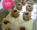 Foto langkah ke 4 dari resep Nutella Thumprint Cookies.