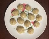 A picture of step 4 of Veg Momo.