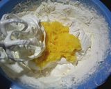 Foto langkah ke 3 dari resep Bolu Tape Panggang Lembut 2 Telur.
